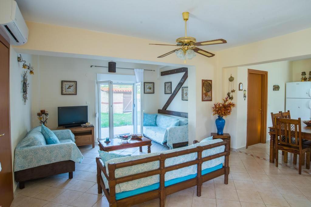 Diogenis Villa Вурвуру Экстерьер фото